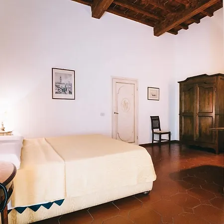 Msnsuites Panella Florencie